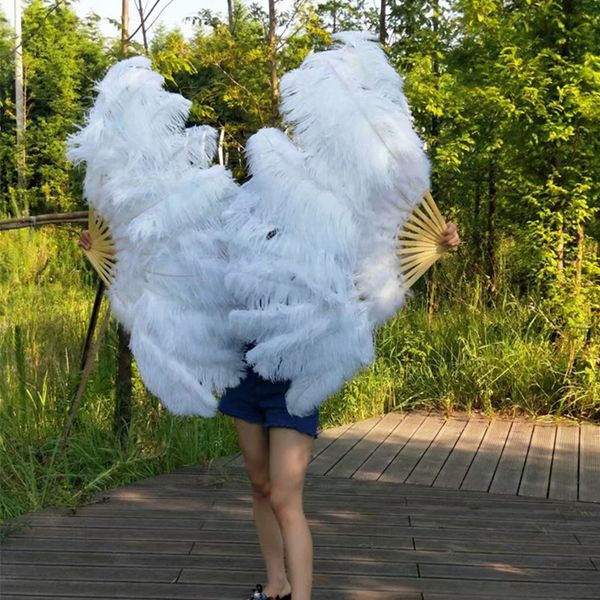 1 pc big ostrich feathers fan with bamboo ribs for belly dance halloween party ornament decor necessary 10/11/12/13/14 ribs fan, Black;red
1 pc big ostrich feathers fan with bamboo ribs for belly dance halloween party ornament decor necessary 10/11/12/13/14 ribs fan, Black;red