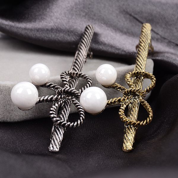 europe fashion jewelry women's bowknot hairpin hair clip dukbill toothed hair clip bobby pin lady vintage barrette s535, Golden;silver
europe fashion jewelry women's bowknot hairpin hair clip dukbill toothed hair clip bobby pin lady vintage barrette s535, Golden;silver