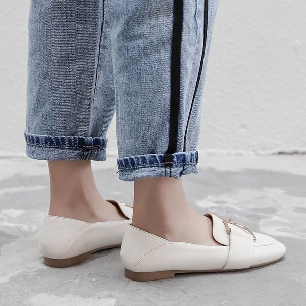 ashion semi-ring metal letter buckle genuine leather women loafers shoes flat heels casual shoes office dress new arrival, Black
ashion semi-ring metal letter buckle genuine leather women loafers shoes flat heels casual shoes office dress new arrival, Black