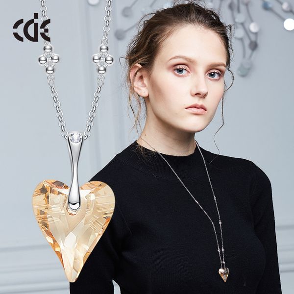 fashion-shaped wool chain 925 pure silver jewelry female use shihualuo crystal lady necklace
fashion-shaped wool chain 925 pure silver jewelry female use shihualuo crystal lady necklace