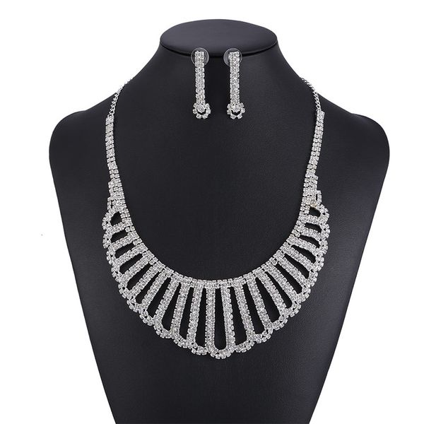 wedding party one set jewelry sets beaded flower leaf headwear of bride crown diamond headwear for bride acting initiation graduation rs-243, Silver
wedding party one set jewelry sets beaded flower leaf headwear of bride crown diamond headwear for bride acting initiation graduation rs-243, Silver