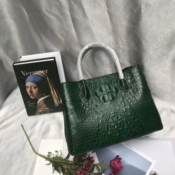 fanzunxing new crocodile female bag the large capacity female handbag inclined shoulder women handbag
fanzunxing new crocodile female bag the large capacity female handbag inclined shoulder women handbag