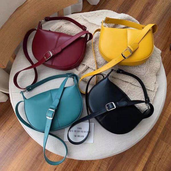 new solid color pu leather saddle bags for women 2020 small lady shoulder messenger bag female travel handbags and purses
new solid color pu leather saddle bags for women 2020 small lady shoulder messenger bag female travel handbags and purses