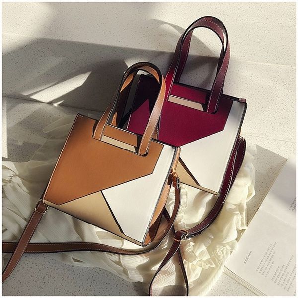 2020 new ladies shoulder bag fashion large-capacity korean version of the color contrast pu ladies portable tote bag
2020 new ladies shoulder bag fashion large-capacity korean version of the color contrast pu ladies portable tote bag