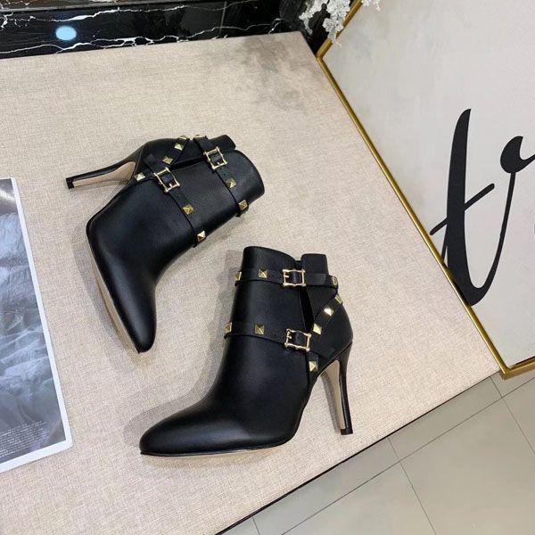 new 2020 new fashion women's shoes designer winter leather round head and ankle boots women's combat boots low heel shoes, Black
new 2020 new fashion women's shoes designer winter leather round head and ankle boots women's combat boots low heel shoes, Black