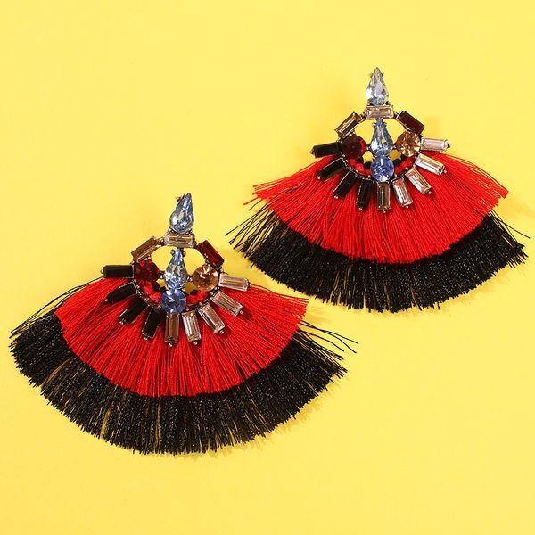 european and american fashion earrings cool contrasting color double layer tassel earrings bohemian fan-shaped diamond stud earrings, Golden
european and american fashion earrings cool contrasting color double layer tassel earrings bohemian fan-shaped diamond stud earrings, Golden
