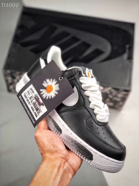 air 1 g-dragon para-noise peaceminusones low 1 kateboarding designer shoes black white one fashion sport zapatos sneakers, White;red
air 1 g-dragon para-noise peaceminusones low 1 kateboarding designer shoes black white one fashion sport zapatos sneakers, White;red