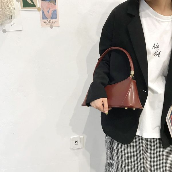 textured simple french non-mainstream design baguette bag 2020 new style retro hand bag women's fashion armpit
textured simple french non-mainstream design baguette bag 2020 new style retro hand bag women's fashion armpit