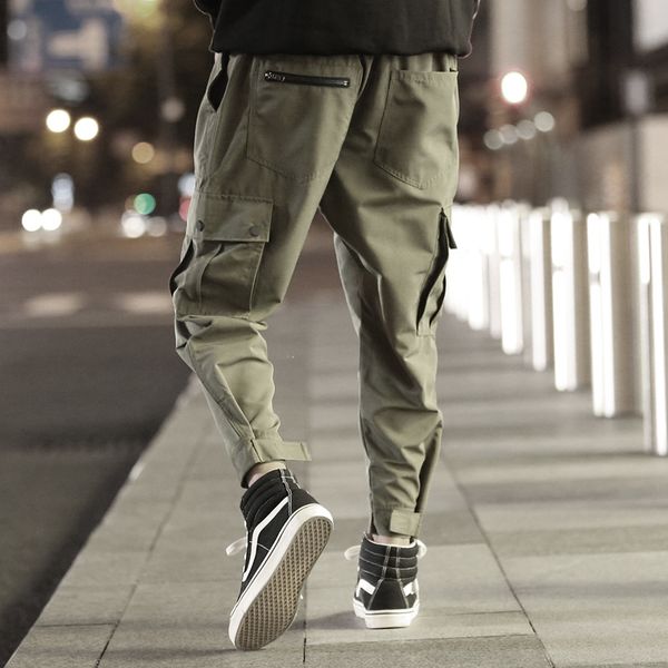 cargo pants men 2020 muti-pockets streetwear joggers pants black sweatpant male hiphop autumn summer trousers overalls
cargo pants men 2020 muti-pockets streetwear joggers pants black sweatpant male hiphop autumn summer trousers overalls