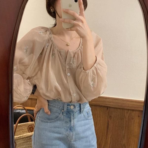 women dimensional flower embroidery blouses 2020 new elegant summer korean style sun protection shirt women loose, White
women dimensional flower embroidery blouses 2020 new elegant summer korean style sun protection shirt women loose, White