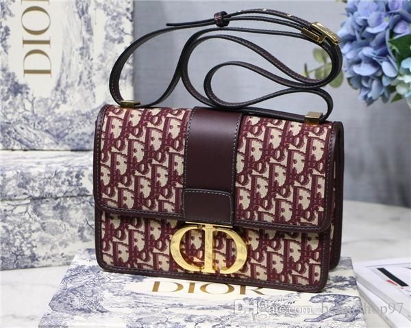 new design luxury shoulder bag selling famous envelope bags crossbody bags fashion brand leather saddle bags size24-17-8cm
new design luxury shoulder bag selling famous envelope bags crossbody bags fashion brand leather saddle bags size24-17-8cm
