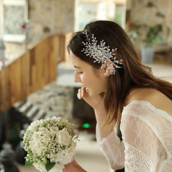 2019 fashion rhinestones wedding headband crystal hair band princess crown bridal hair accessories women jewelry headpieces, Golden;white
2019 fashion rhinestones wedding headband crystal hair band princess crown bridal hair accessories women jewelry headpieces, Golden;white