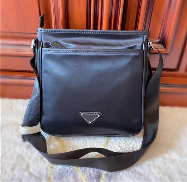 мужская дизайнерская сумка через плечо messenger сумки хорошего качества cross body fashion bags cfy2003133
мужская дизайнерская сумка через плечо messenger сумки хорошего качества cross body fashion bags cfy2003133