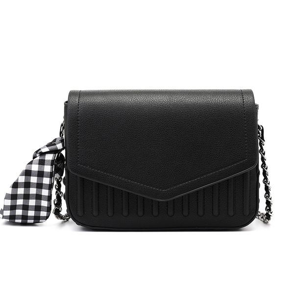 women's bag new style saddle bag bow knot women's silk scarf one shoulder cross-slung chain small square
women's bag new style saddle bag bow knot women's silk scarf one shoulder cross-slung chain small square