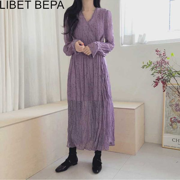 2020 new spring fall women chiffon dress printed floral wrinkled striped loose v-neck long elegant bow high waist casual dr221, Black;gray
2020 new spring fall women chiffon dress printed floral wrinkled striped loose v-neck long elegant bow high waist casual dr221, Black;gray