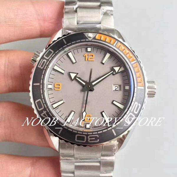 luxury ceramic bezel co-axial observatory 43.5 mm stainless steel 215.90.44.21.99.001 cal. 8900 automatic movement wristwatches men watch, Slivery;brown
luxury ceramic bezel co-axial observatory 43.5 mm stainless steel 215.90.44.21.99.001 cal. 8900 automatic movement wristwatches men watch, Slivery;brown