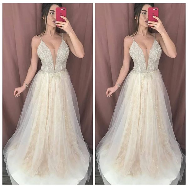 2020 spaghetti strips a-line lace wedding dresses beaded bridal gowns formal long vestidos de marriage plus size, White
2020 spaghetti strips a-line lace wedding dresses beaded bridal gowns formal long vestidos de marriage plus size, White