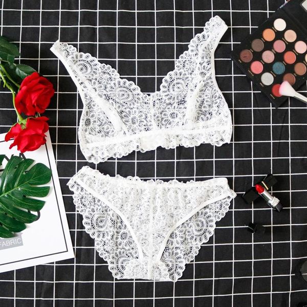 g-string women lingerie solid lace push up underpants comfortable transparent t-back panties brief sets, Red;black
g-string women lingerie solid lace push up underpants comfortable transparent t-back panties brief sets, Red;black