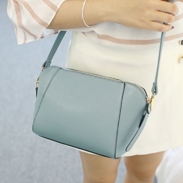 suoai new summer style women shell bags fashion pu female shoulder bag girls party messenger bags 
suoai new summer style women shell bags fashion pu female shoulder bag girls party messenger bags