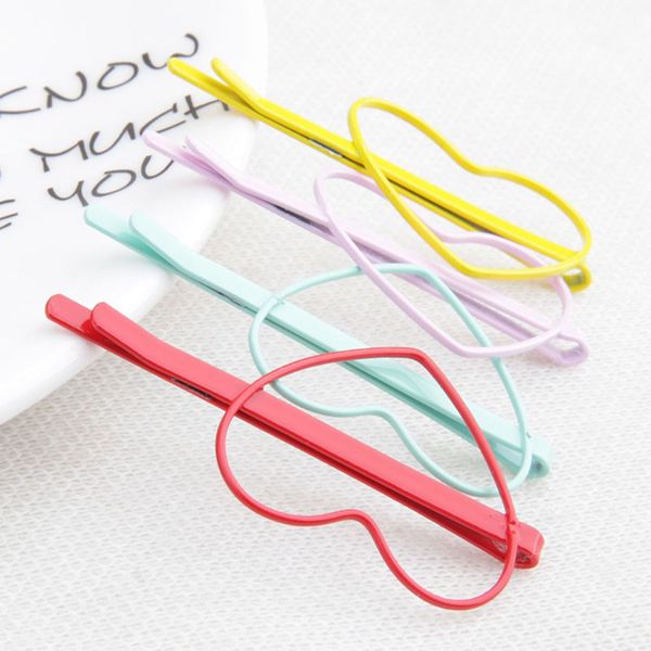 2pcs cute candy heart shape color kid girl hairpin bb heart hair clips hair accessories gift hairgrip for women girls, Golden;silver
2pcs cute candy heart shape color kid girl hairpin bb heart hair clips hair accessories gift hairgrip for women girls, Golden;silver