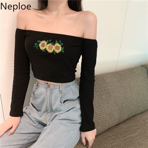 women's t-shirt neploe off shoulder long sleeve t shirt sunflower embroidery korean slim short tee 2021 strapless crop 58702, White
women's t-shirt neploe off shoulder long sleeve t shirt sunflower embroidery korean slim short tee 2021 strapless crop 58702, White