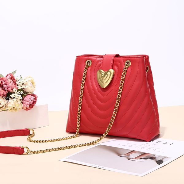 leather handbags new fashion large-capacity large bags slung wild high-quality leather handbags#002
leather handbags new fashion large-capacity large bags slung wild high-quality leather handbags#002