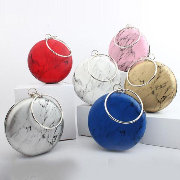 2020 women crack day clutches evening bag ladies party wedding bride fashion metal ring wallet makeup bags pu leather handbags
2020 women crack day clutches evening bag ladies party wedding bride fashion metal ring wallet makeup bags pu leather handbags