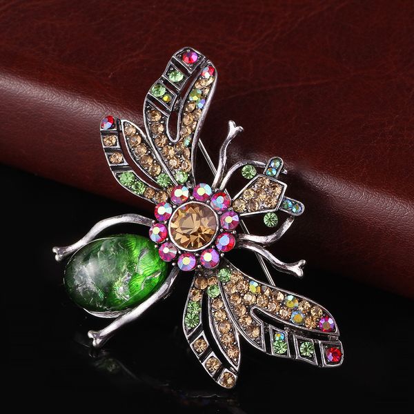 honey bee brooch crystal insect themed bee brooch animal fashion brooch pin, Gray
honey bee brooch crystal insect themed bee brooch animal fashion brooch pin, Gray