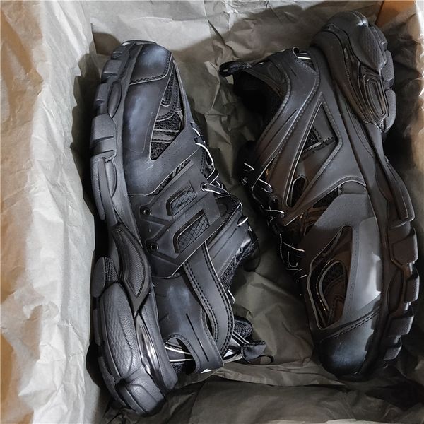 track trainers designer sneakers tess s gomma trek low men women sneakers triple s clunky sports casual shoes with dust bag c13, Black
track trainers designer sneakers tess s gomma trek low men women sneakers triple s clunky sports casual shoes with dust bag c13, Black