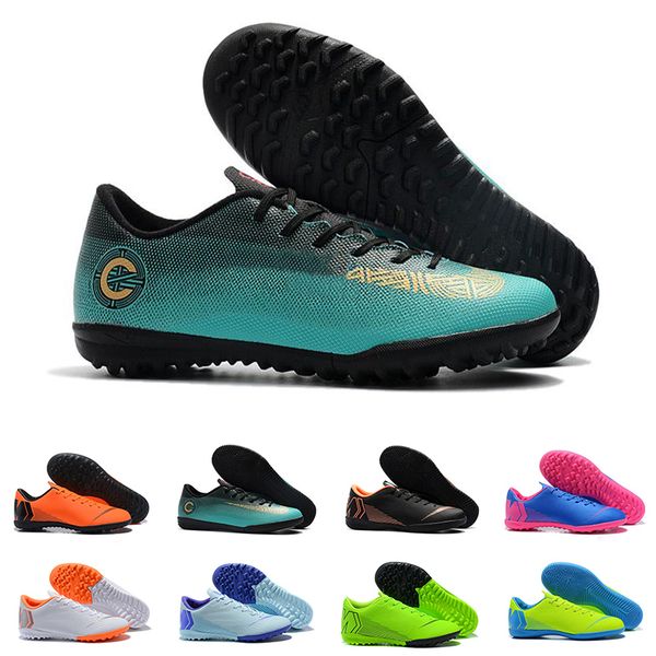 2019 New Mercurial Superfly VII CR7 Club Mens Soccer Shoes Football Cleats Cristiano Ronaldo Generation TF IC FG ACC Soccer Boots Size 39-45
2019 New Mercurial Superfly VII CR7 Club Mens Soccer Shoes Football Cleats Cristiano Ronaldo Generation TF IC FG ACC Soccer Boots Size 39-45