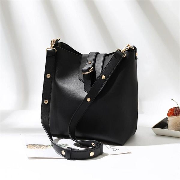 2pcs effen kleur pu lederen handtassen schoudertas voor vrouwen dames geel grote capaciteit waterdichte draagbare messenger tote
2pcs effen kleur pu lederen handtassen schoudertas voor vrouwen dames geel grote capaciteit waterdichte draagbare messenger tote