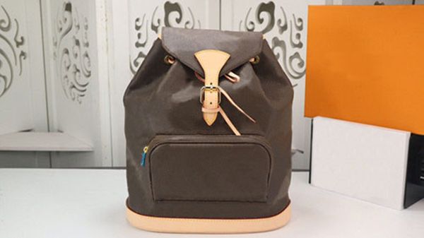 fashionable high-end atmosphere european and american classic style popular backpack 31 * 39 * 13cm y037 of freight
fashionable high-end atmosphere european and american classic style popular backpack 31 * 39 * 13cm y037 of freight