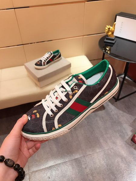 ace 2020 new luxury fashion designer sneakers leather platform vintage women mens shoes mouse cartoon print size38-44 hy498, Black;red
ace 2020 new luxury fashion designer sneakers leather platform vintage women mens shoes mouse cartoon print size38-44 hy498, Black;red