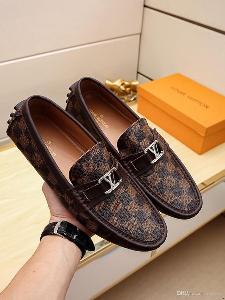 20ss new men shoes italian slip on tassel mens loafers leather shoes business casual men dress zapato formal hombre cuero yetc3, Black 
20ss new men shoes italian slip on tassel mens loafers leather shoes business casual men dress zapato formal hombre cuero yetc3, Black