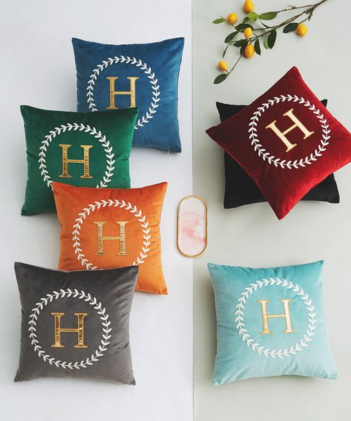 retro h letter pattern pillow covers high-end embroidered pillows aulic style sofa throw pillow case home and car pillow covers size 45*45cm
retro h letter pattern pillow covers high-end embroidered pillows aulic style sofa throw pillow case home and car pillow covers size 45*45cm