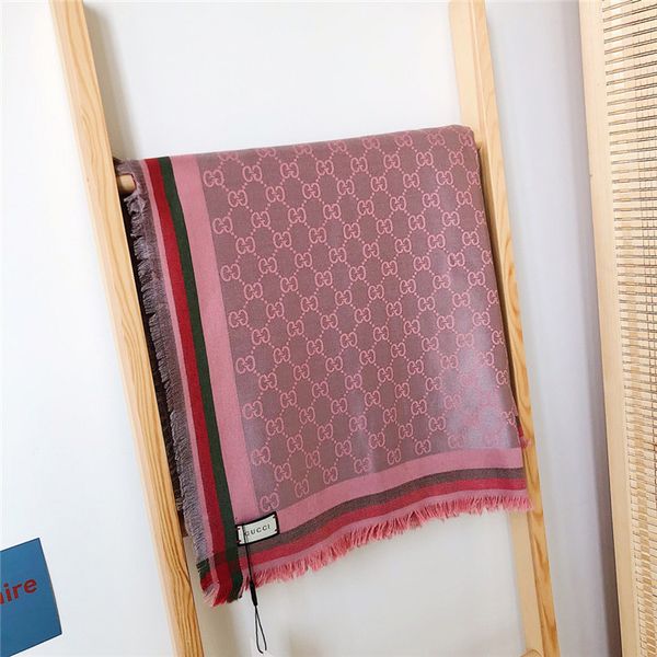 2019 designer winter cashmere scarf pashmina men's and women's stylish double-layer thermal blanket scarf cashmere cotton scarf, Blue;gray
2019 designer winter cashmere scarf pashmina men's and women's stylish double-layer thermal blanket scarf cashmere cotton scarf, Blue;gray