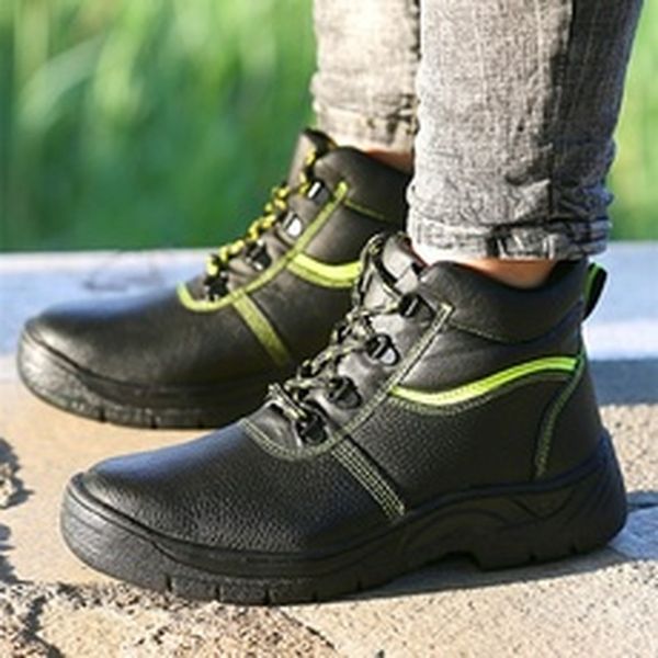 black men safety work boots steel toe cap outdoor hiking shoes for men and women leather upper puncture proof slip resistant
black men safety work boots steel toe cap outdoor hiking shoes for men and women leather upper puncture proof slip resistant
