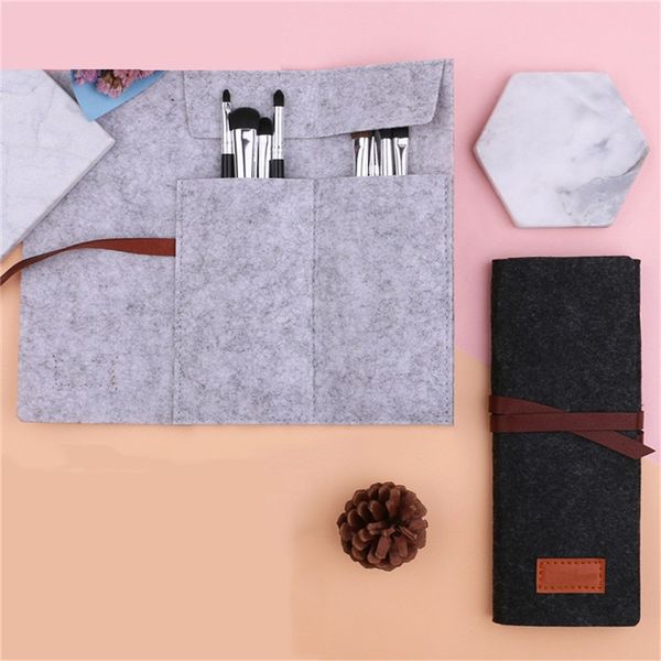 1pc portable felt make up storage bag mini felt pouch for data cable mouse travel organizer electronic gadget organizader bag
1pc portable felt make up storage bag mini felt pouch for data cable mouse travel organizer electronic gadget organizader bag
