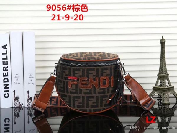2018 ladies luxury bag designer FF hip hop chest bag disco messenger bag F outdoor travel
2018 ladies luxury bag designer FF hip hop chest bag disco messenger bag F outdoor travel