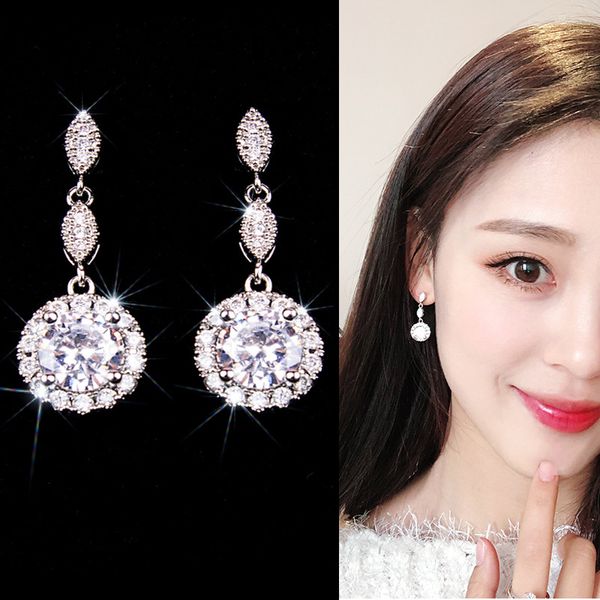 wukaka 2019 tassel zircon earcuff no piercing clip earrings ear clip ear for woman without piercing fashion jewelry, Silver
wukaka 2019 tassel zircon earcuff no piercing clip earrings ear clip ear for woman without piercing fashion jewelry, Silver