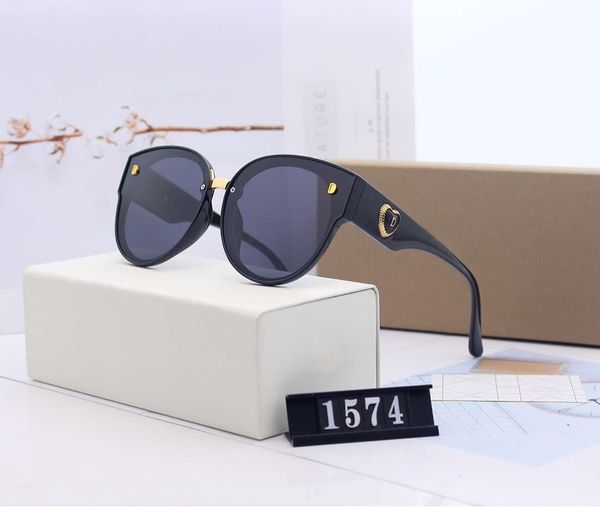 fashion designr womens sunglasses brand sunglasses stylish d 1574 letters sunglasses for woman uv400 5 colors with box, White;black
fashion designr womens sunglasses brand sunglasses stylish d 1574 letters sunglasses for woman uv400 5 colors with box, White;black