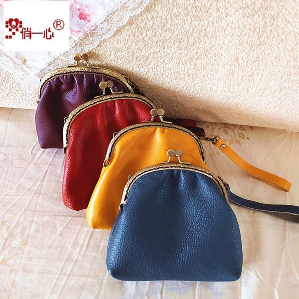 imported first layer cowhide zero purse leather gold bag manual storage key purse mini leather purse, Red;black
imported first layer cowhide zero purse leather gold bag manual storage key purse mini leather purse, Red;black