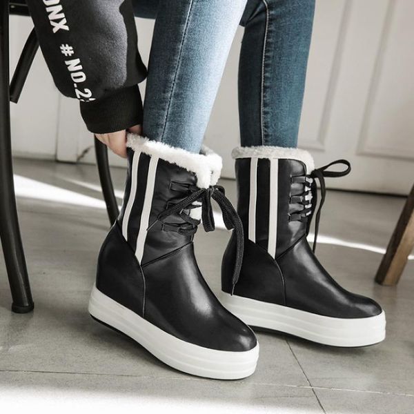 swyivy thick bottom platform snow boots women winter shoes white 2019 lady shoes ankle boots female snow increased heels, Black
swyivy thick bottom platform snow boots women winter shoes white 2019 lady shoes ankle boots female snow increased heels, Black