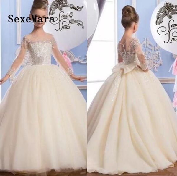 champagne pearls beading girls first communion dress long sleeves princess dresses flower girl dress for wedding custom made, Red;yellow
champagne pearls beading girls first communion dress long sleeves princess dresses flower girl dress for wedding custom made, Red;yellow