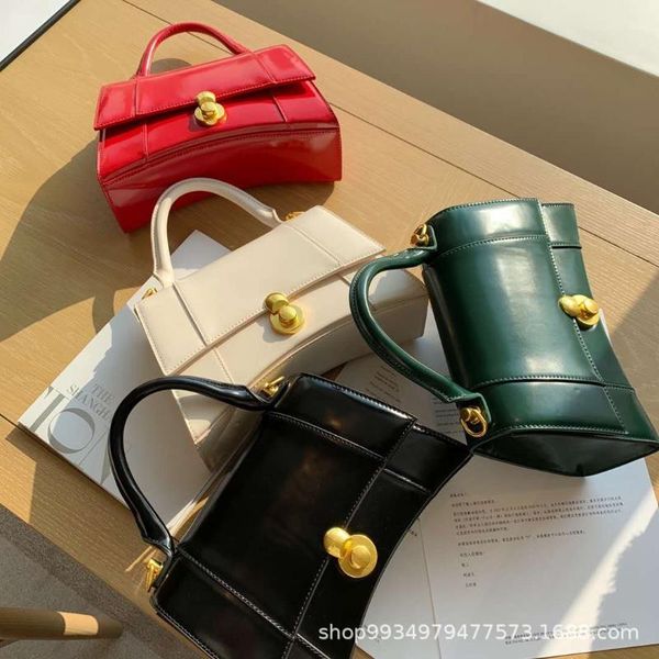 hourglass bag female bag 2020 new pu leather casual handbag high-grade limited ladies single shoulder diagonal
hourglass bag female bag 2020 new pu leather casual handbag high-grade limited ladies single shoulder diagonal