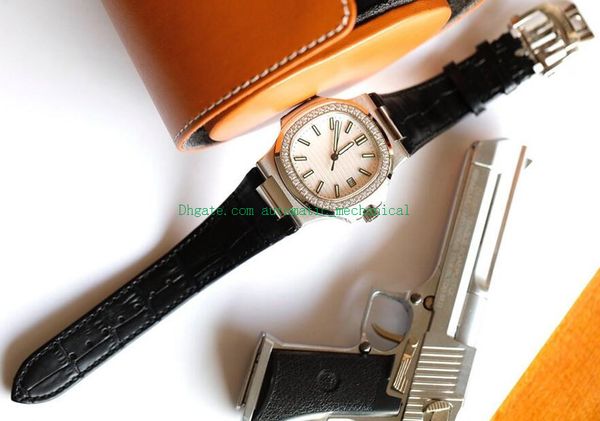 new mens automatic movement cal.324 sc date diamond bezel men eta 5711/1a-011 platinum watches leather strap 40mm factory men watch, Slivery;brown
new mens automatic movement cal.324 sc date diamond bezel men eta 5711/1a-011 platinum watches leather strap 40mm factory men watch, Slivery;brown