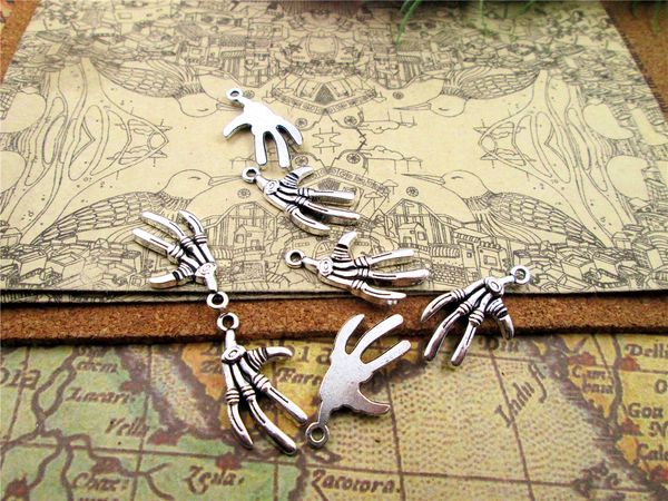 45pcs-- 17*28mm antique silver one side hand charms handmade charms pendants jewelry findings, Bronze;silver
45pcs-- 17*28mm antique silver one side hand charms handmade charms pendants jewelry findings, Bronze;silver