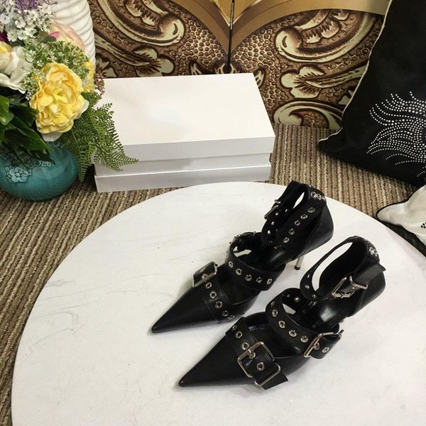 fashion women belt mule pumps designer high heel brand shiny leather sandal luxury sandal vintage summer runway dress shoes 8cm, Red;white
fashion women belt mule pumps designer high heel brand shiny leather sandal luxury sandal vintage summer runway dress shoes 8cm, Red;white