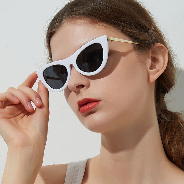 fashion design cat eye sunglasses retro women sun glasses vintage female eyewear elegant shades uv400 gafas, White;black
fashion design cat eye sunglasses retro women sun glasses vintage female eyewear elegant shades uv400 gafas, White;black