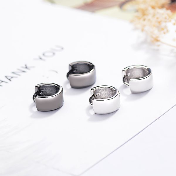 Heart decoration Korean Fashion Earrings lovers earrings clip fashion mens black accessories wholesale
Heart decoration Korean Fashion Earrings lovers earrings clip fashion mens black accessories wholesale